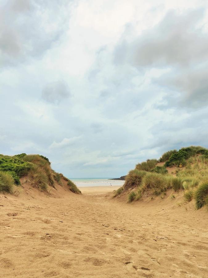 7 Putsborough - Luxury Apartment At Byron Woolacombe, Only 4 Minute Walk To Woolacombe Beach! מראה חיצוני תמונה